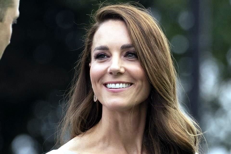 La Princesa Kate, que concluyó el tratamiento de quimioterapia por su cáncer en septiembre, asistirá el fin de semana a la ceremonia en recuerdo de los soldados británicos muertos.