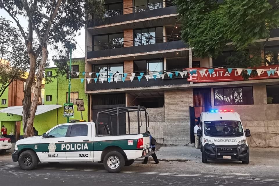 Primeros reportes señalan que el joven sufrió un golpe severo en el cráneo, lo que ocasionó su muerte inmediata.