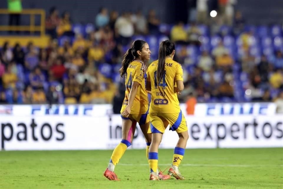 Con un contundente marcador de 7-1 ante Pumas, Tigres Femenil obtuvo su pase a Semifinales del Apertura 2024, instancia en la que enfrentará al América Femenil.