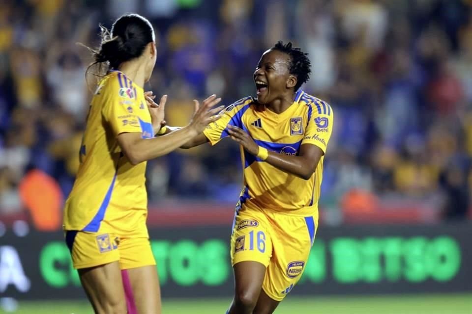 Con un contundente marcador de 7-1 ante Pumas, Tigres Femenil obtuvo su pase a Semifinales del Apertura 2024, instancia en la que enfrentará al América Femenil.