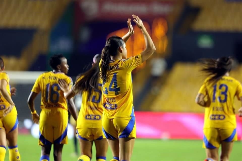 Con un contundente marcador de 7-1 ante Pumas, Tigres Femenil obtuvo su pase a Semifinales del Apertura 2024, instancia en la que enfrentará al América Femenil.