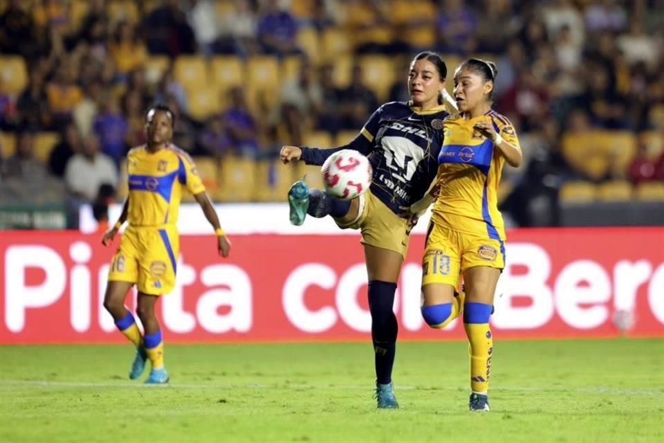 Con un contundente marcador de 7-1 ante Pumas, Tigres Femenil obtuvo su pase a Semifinales del Apertura 2024, instancia en la que enfrentará al América Femenil.