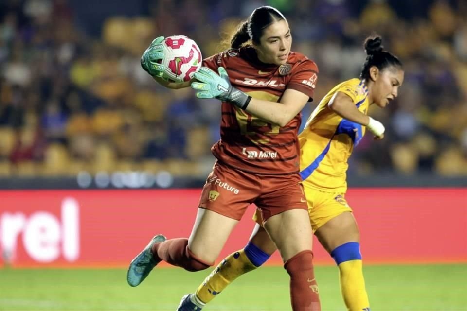 Con un contundente marcador de 7-1 ante Pumas, Tigres Femenil obtuvo su pase a Semifinales del Apertura 2024, instancia en la que enfrentará al América Femenil.