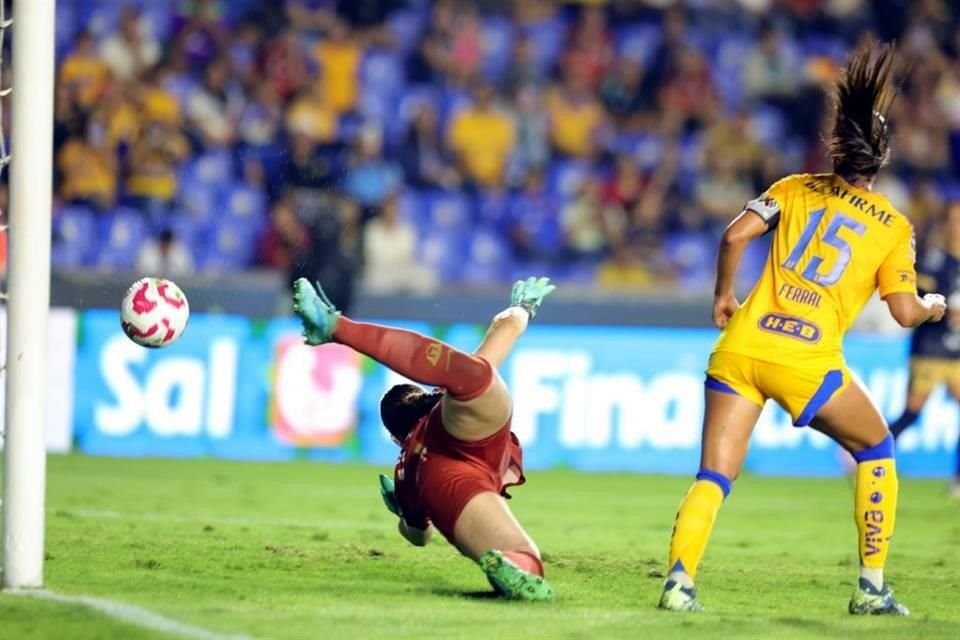 Con un contundente marcador de 7-1 ante Pumas, Tigres Femenil obtuvo su pase a Semifinales del Apertura 2024, instancia en la que enfrentará al América Femenil.