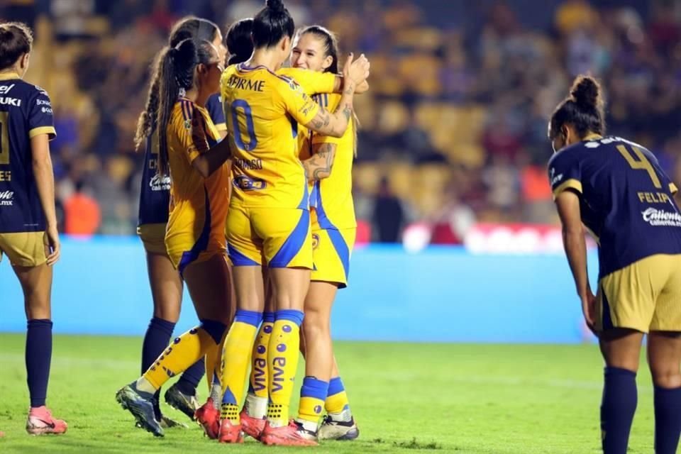 Con un contundente marcador de 7-1 ante Pumas, Tigres Femenil obtuvo su pase a Semifinales del Apertura 2024, instancia en la que enfrentará al América Femenil.