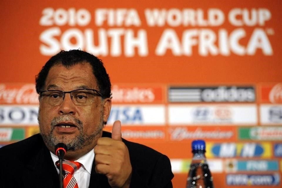 Danny Jordaan fue uno de los principales responsables de llevar el primer Mundial de la FIFA a África.