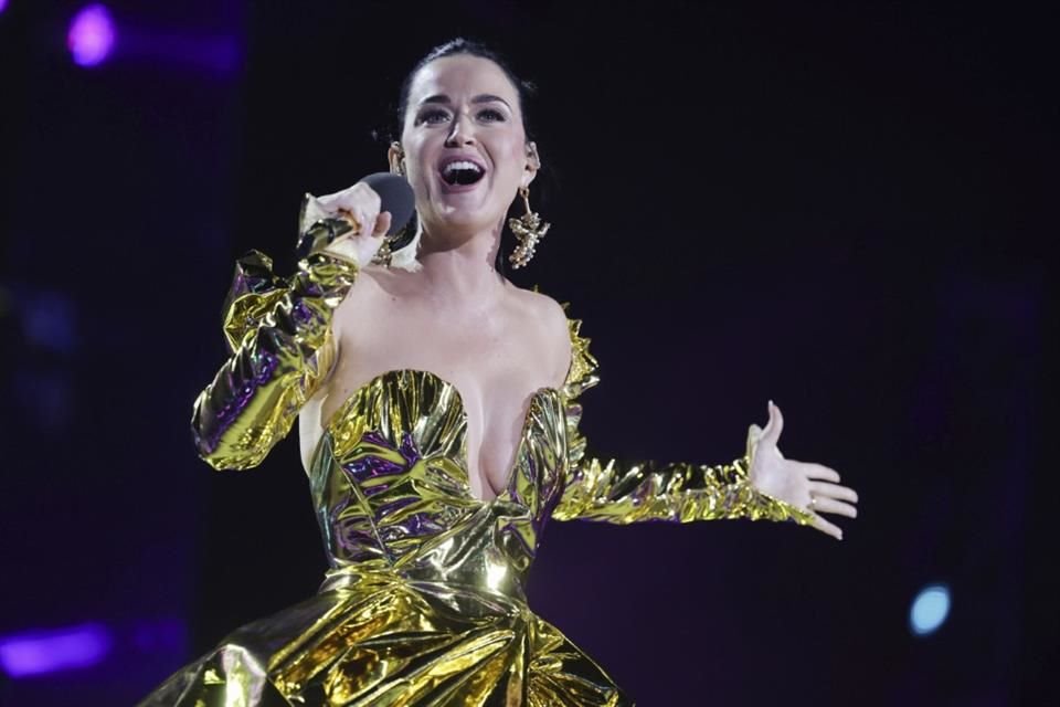 La cantante Katy Perry regresará a México en 2025 con su 'The Lifetimes Tour'; se presentará en CDMX, Monterrey y Guadalajara.