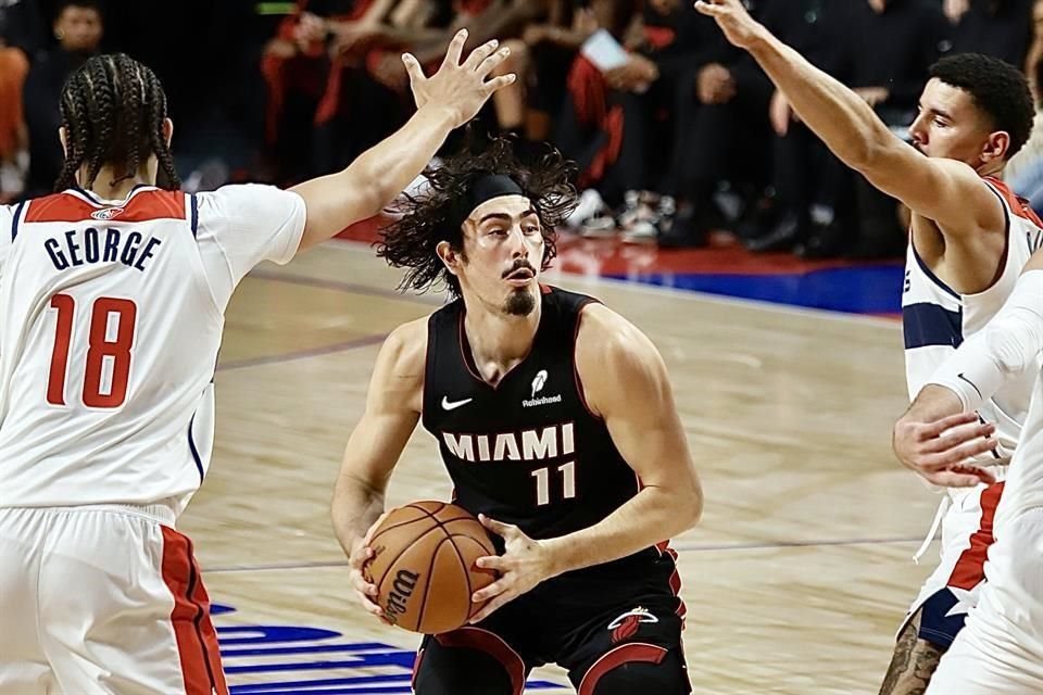 Jáquez ha comenzado bien su carrera con el Heat.