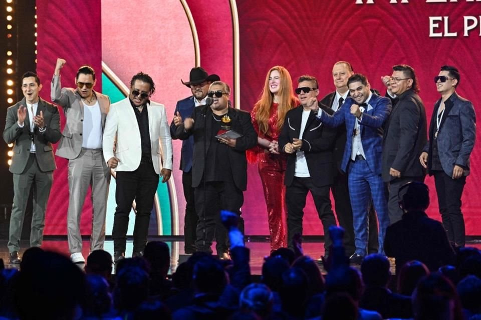 La banda mexicana El Plan se llevó el premio al Mejor Álbum Tejano por 'Imperfecto'.