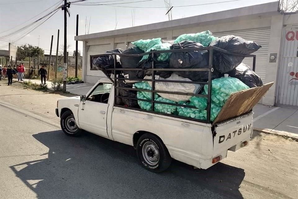 CHALCO.Tres hombres fueron acribillados por sujetos que les dispararon 36 veces con armas calibre .223 y 9 milímetros. 