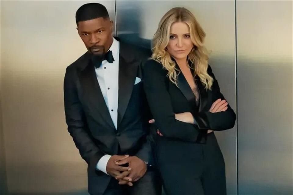 La actriz, de 53 años, interpreta a una ex espía de la CIA que abandona su peligroso estilo de vida para formar una familia.