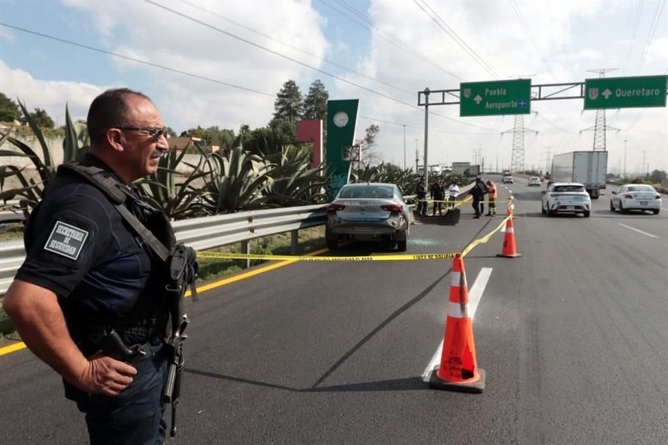 CUAUTITLÁN IZCALLI.Un custodio de una empresa de seguridad privada fue asesinado de un tiro en la cabeza, en un intento de asalto.