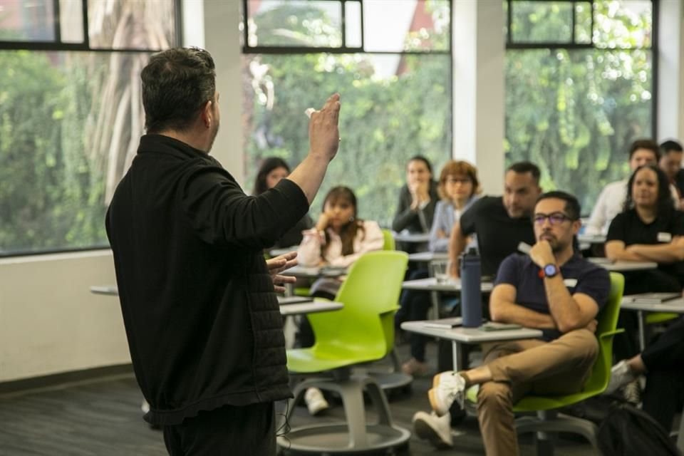 Uno de los pilares de ISDI es el aprendizaje continuo, conocido como 'Long Life Learner', modelo educativo permamente para exalumnos.