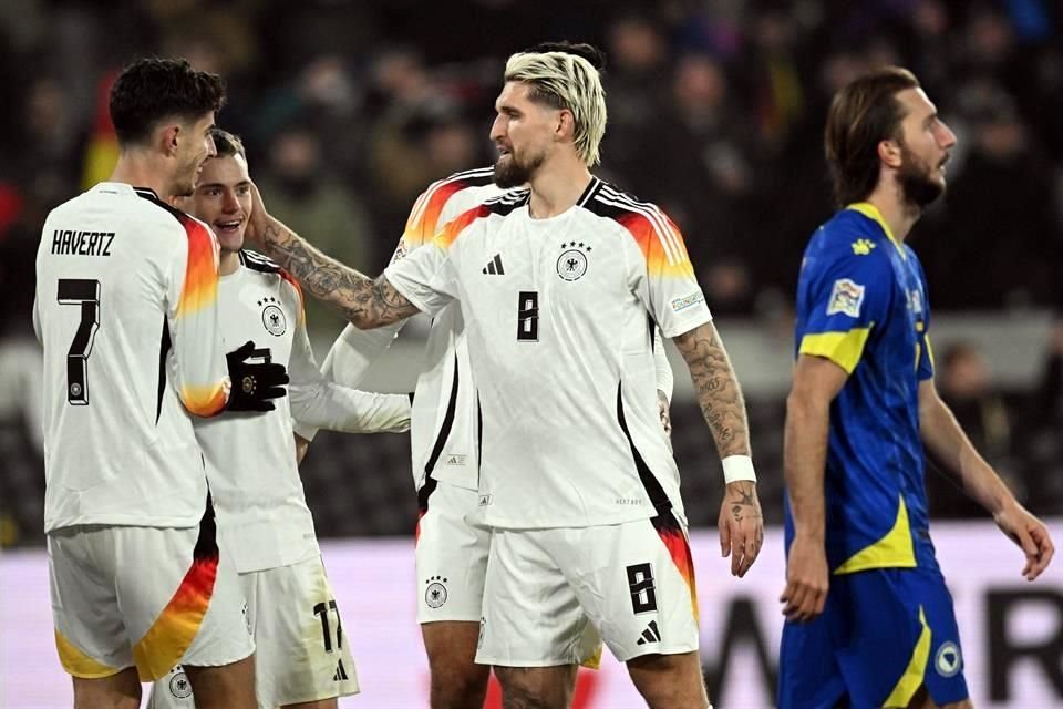 Alemania aplastó a Bosnia en Friburgo con siete goles para meterse a Cuartos de Final en la Liga de Naciones de UEFA.