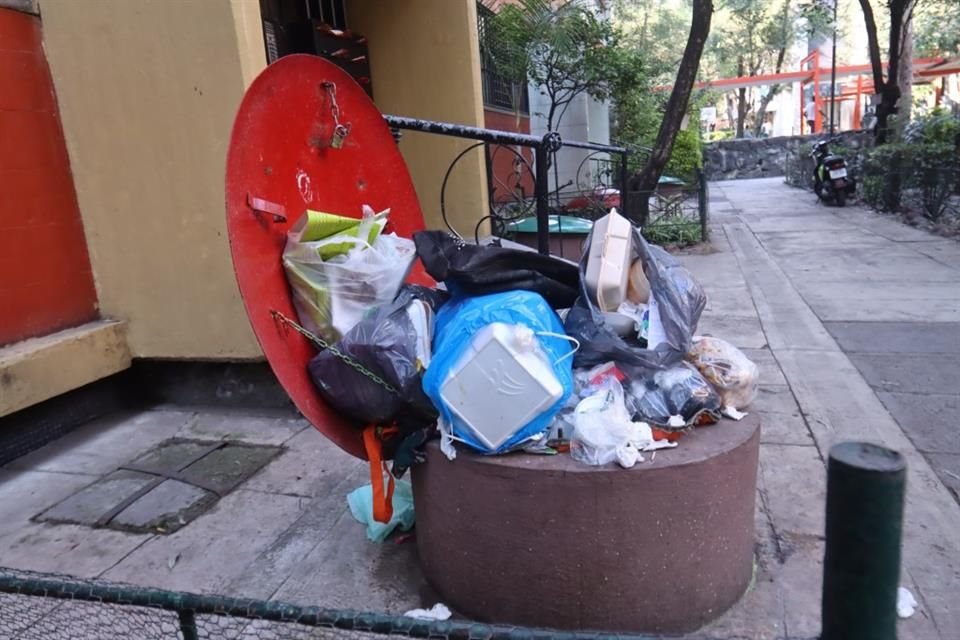 Una plaga de roedores fue reportada por los vecinos a la Dirección Territorial de la Alcaldía Cuauhtémoc a principios de este año. 