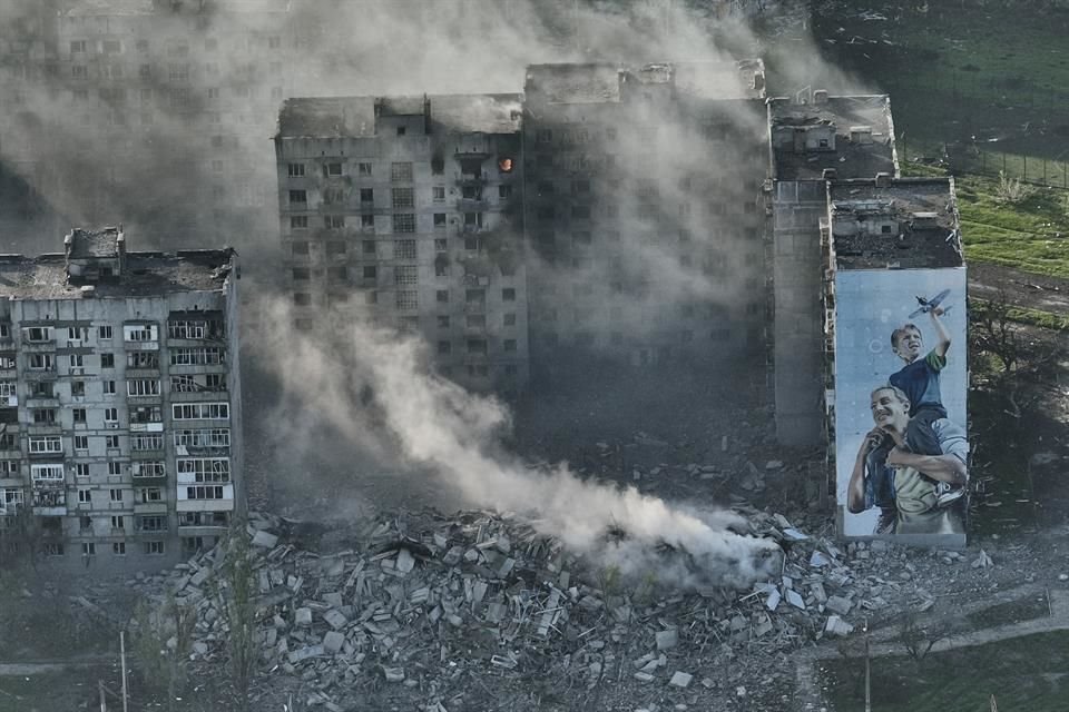 Un edificio destruido en la zona de Bajmut, el 26 de abril del 2023.