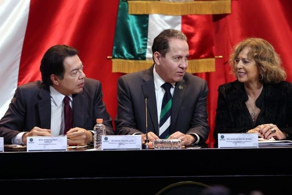 Mario Delgado, Secretario de Educación; Eruviel Ávila, diputado, y Rosaura Ruiz, titular de la Secihti, el 6 de noviembre pasado, durante la instalación de la Comisión de Ciencia y Tecnología e Innovación en San Lázaro.