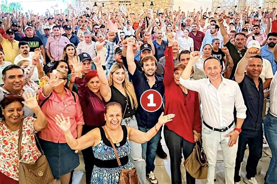 Gerardo Sánchez Zumaya (1) actualmente realiza mitines 'informativos' con su Fundación Gesa.