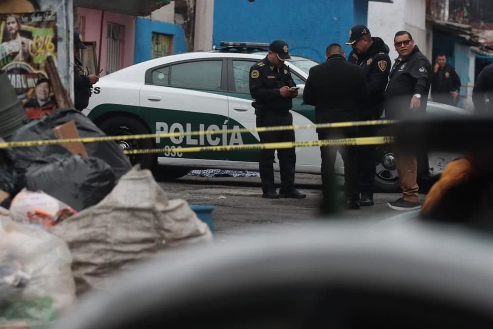 La víctima, de entre 55 y 60 años, fue atacada sobre Calle Tarango, casi esquina con Escollo. 