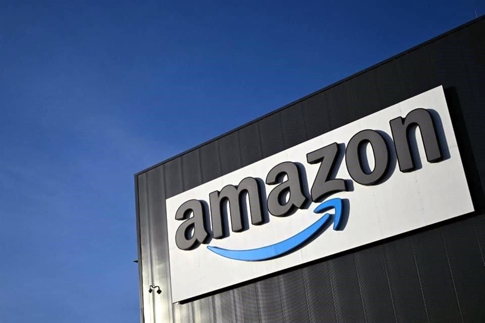 La DMA, que entró en vigor el año pasado, prohíbe a Amazon y a otras seis grandes empresas tecnológicas dar preferencia a sus productos y servicios en sus plataformas, entre otros requisitos.