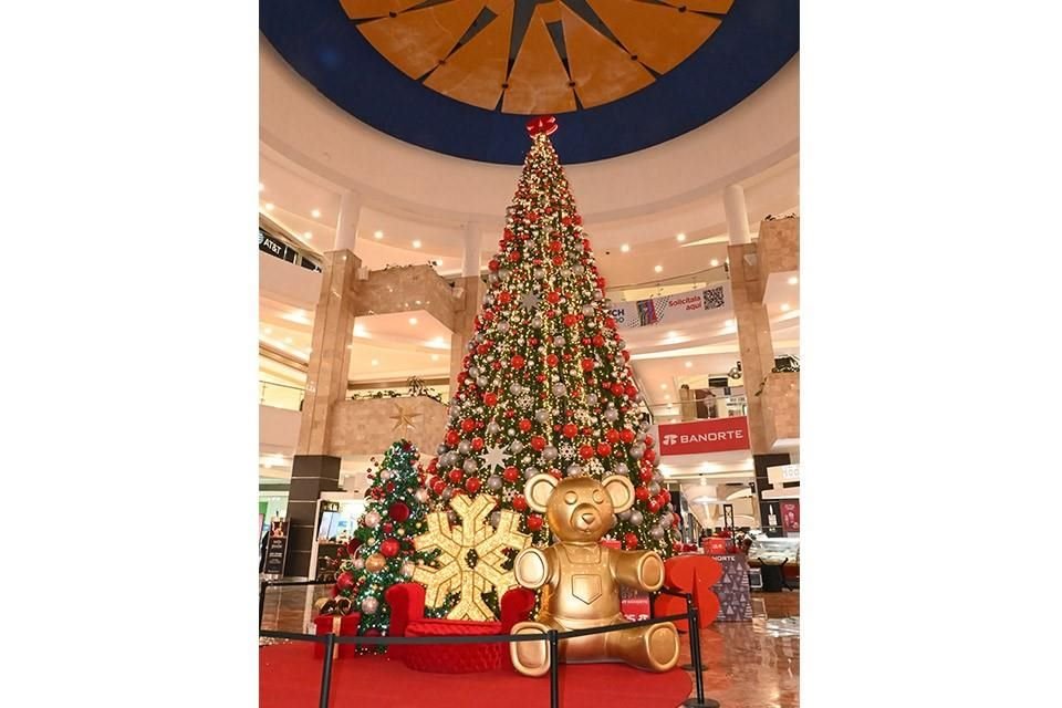 La magia enciende la Navidad en Centro Santa Fe