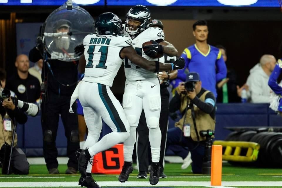 Philadelphia consiguió esta noche su séptima victoria consecutiva de la temporada.