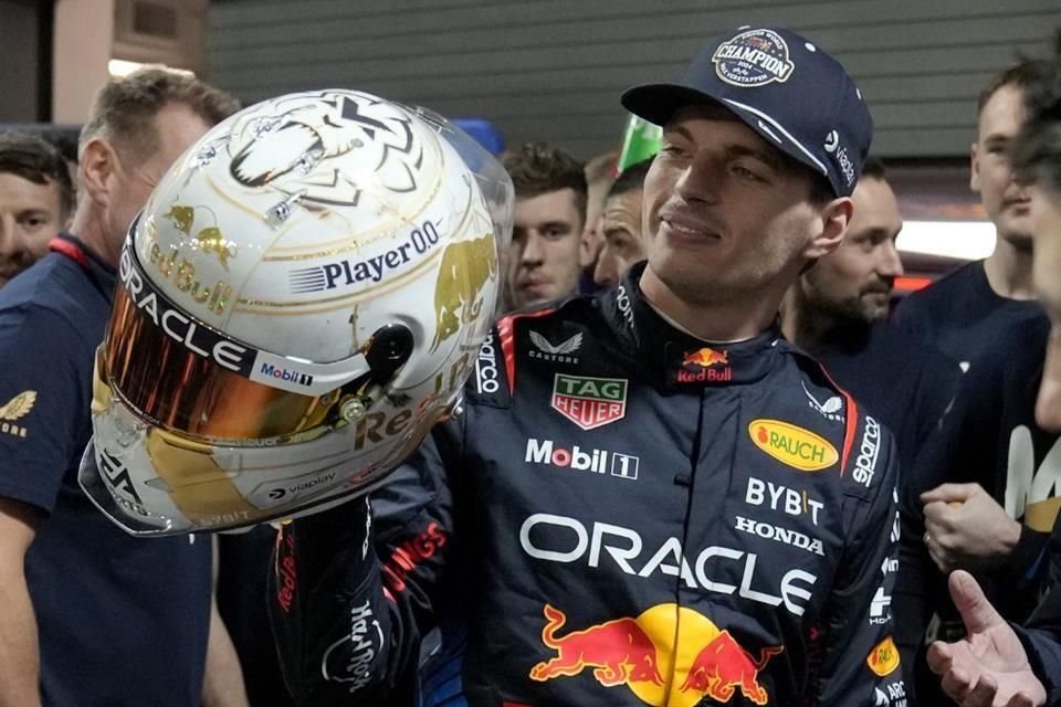 Christian Horner describió la temporada de Max Verstappen como excepcional tras lograr el tetracampeonato de la Fórmula Uno.