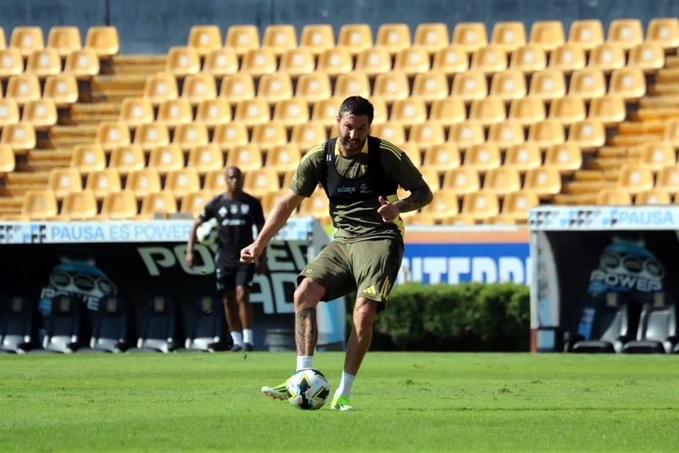 André-Pierre Gignac superó una molestia muscular y ya lleva tres días entrenando al parejo.