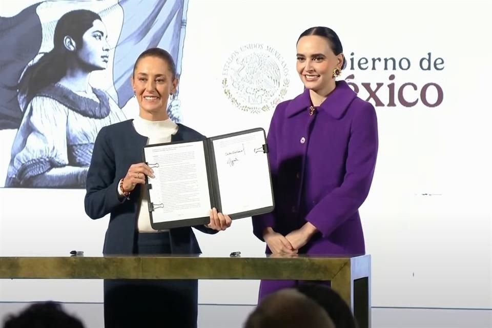 Claudia Sheinbaum y Altagracia Gómez.