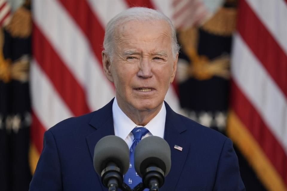 El Presidente Joe Biden habla en el Rose Garden de la Casa Blanca, el 26 de noviembre de 2024, en Washington.