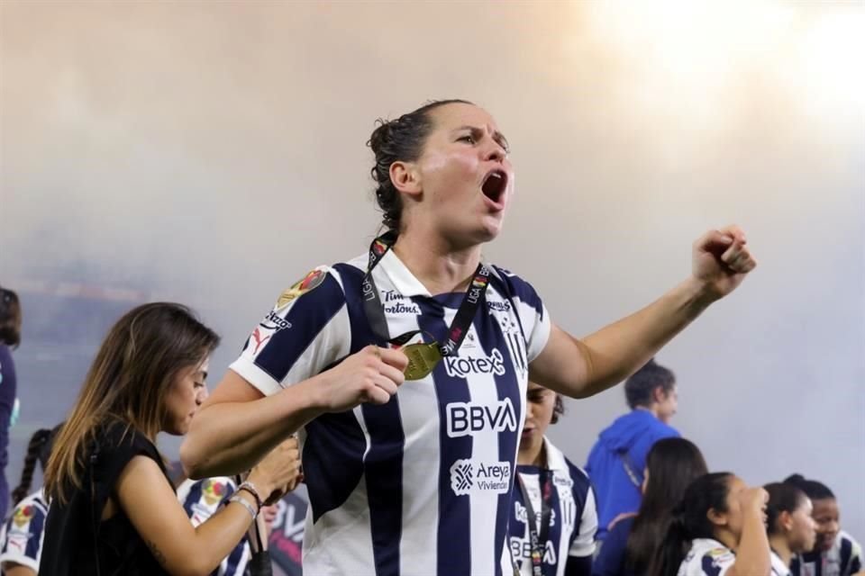 Merel Van Dongen narró cómo se logró el bicampeonato de las Rayadas.