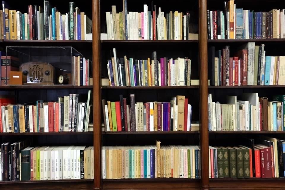 'Qué destino más hermoso hubiese imaginado don Enrique para su amada librería, que llegara aquí a la casa de la musa Sor Juana', dijo Andrea Fuentes Silva, hija del legendario librero.