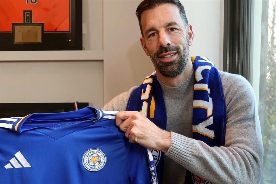 Van Nistelrooy es DT del Leicester.