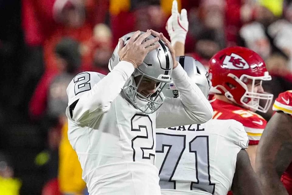 Los Raiders fueron víctimas de sus propios errores.