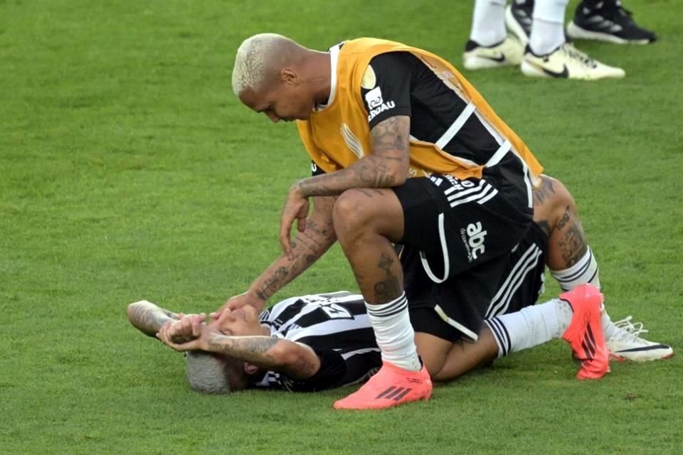 Atlético Mineiro no pudo llevarse su segundo título de Libertadores pese a tener superioridad numérica todo el partido.