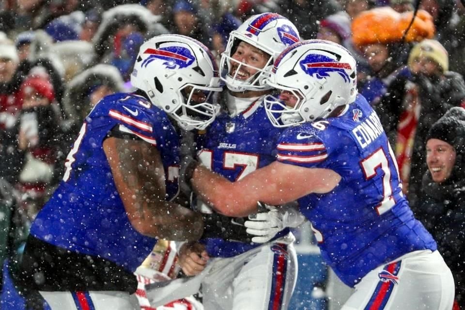 Los Bills derrotaron en un congelado Búfalo 35-10 a los 49ers para extender su dominio en la AFC Este.