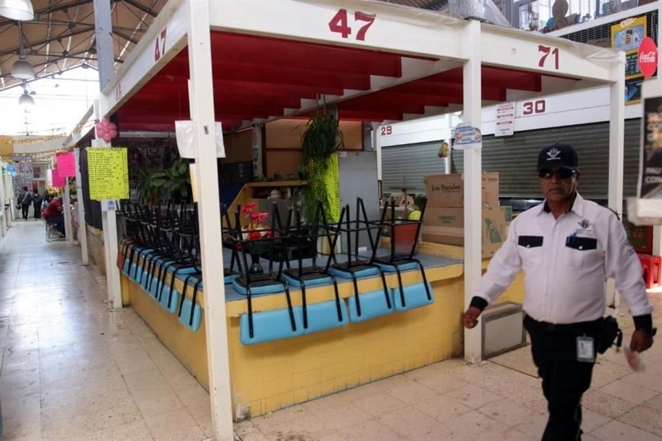 Locatarios del Mercado 2 de abril señalan que se sienten inseguros tras el ataque a un carnicero.