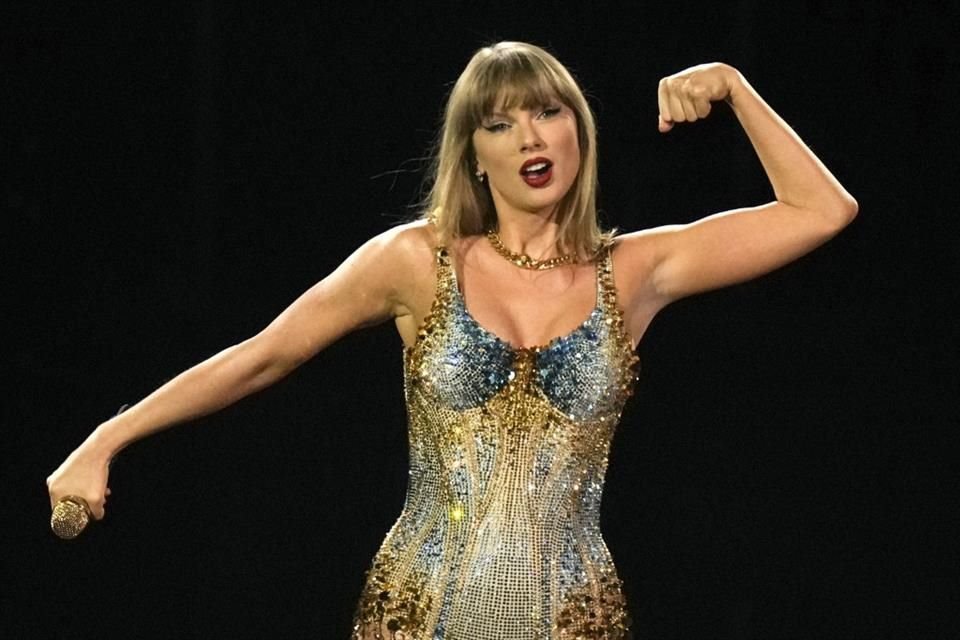 Taylor Swift es la artista más escuchada de 2024 en Spotify, con más de 26 mil millones de reproducciones; le siguen The Weeknd y Bad Bunny.