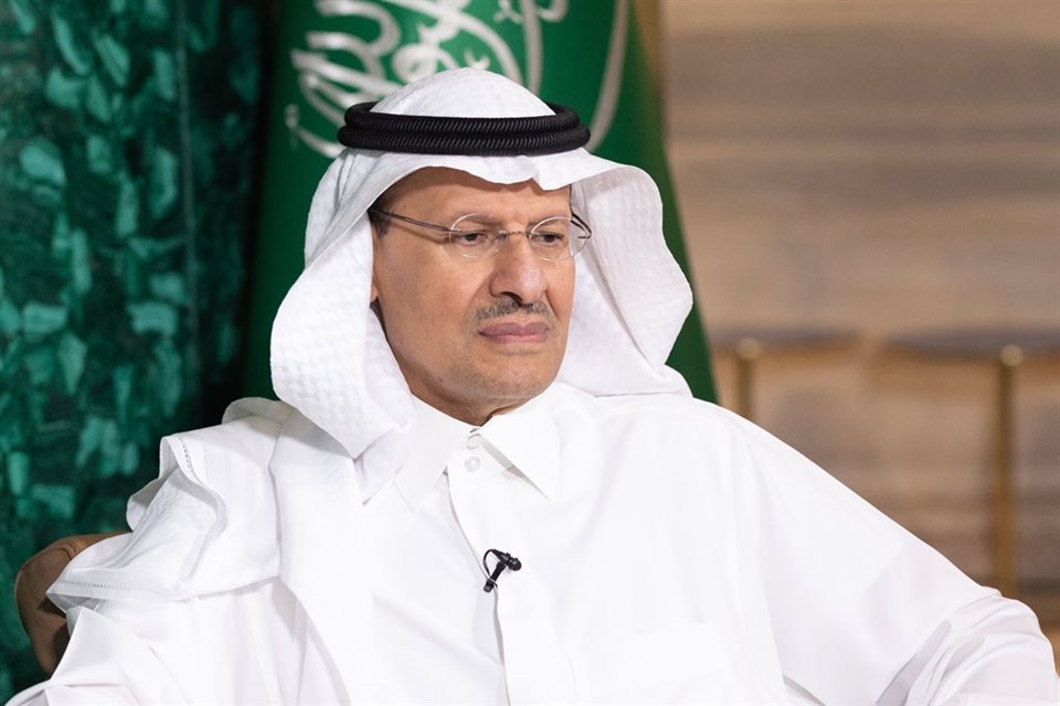 Abdulaziz bin Salman, Ministro de Petróleo de Arabia Saudita, busca recuperar participación de mercado.