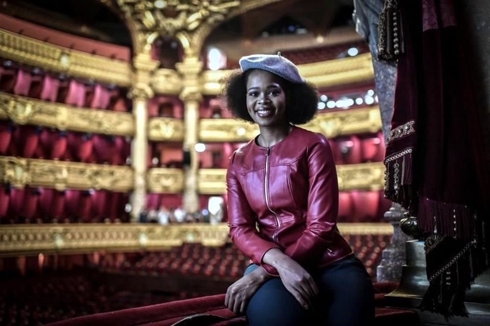 La soprano Pretty Yende, estrella de la ópera, también participará en el concierto de reinauguración de la catedral parisina.