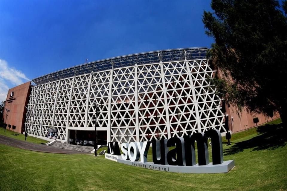 La Beca Soy UAM 2025 ofrece un incentivo económico mensual de 5 mil pesos a sus beneficiarios.