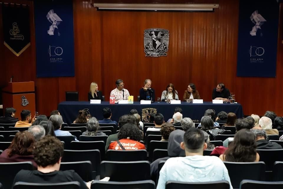 El autor mozambiqueño, ganador del Premio FIL en Lenguas Romances, destacó la oralidad como la primera patria.