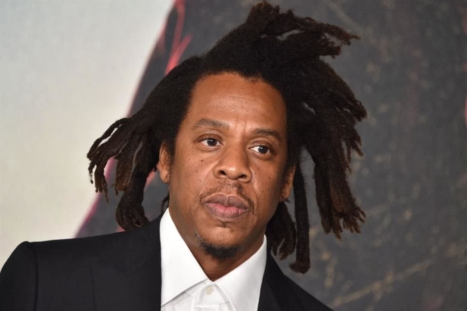 Tras ser demandado por supuestamente haber violado a una menor de 13 años, Jay-Z solicitó a un juez que revele el nombre de su acusadora.