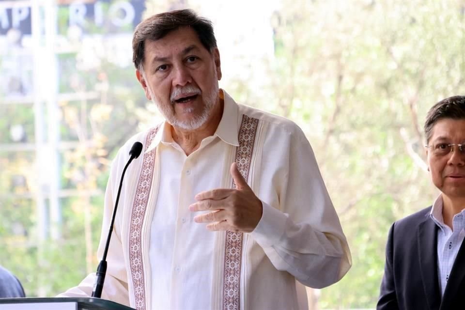 Tras pelea por Yunes Márquez, Fernández Noroña, presidente del Senado, bromeó con la necesidad de llevar guantes de box al pleno para resolver controversias, pero señaló al PAN de rebasar la línea.