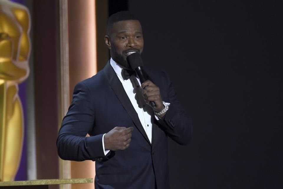 Jamie Foxx compartió entre lágrimas la desgarradora historia detrás de su misteriosa emergencia médica.