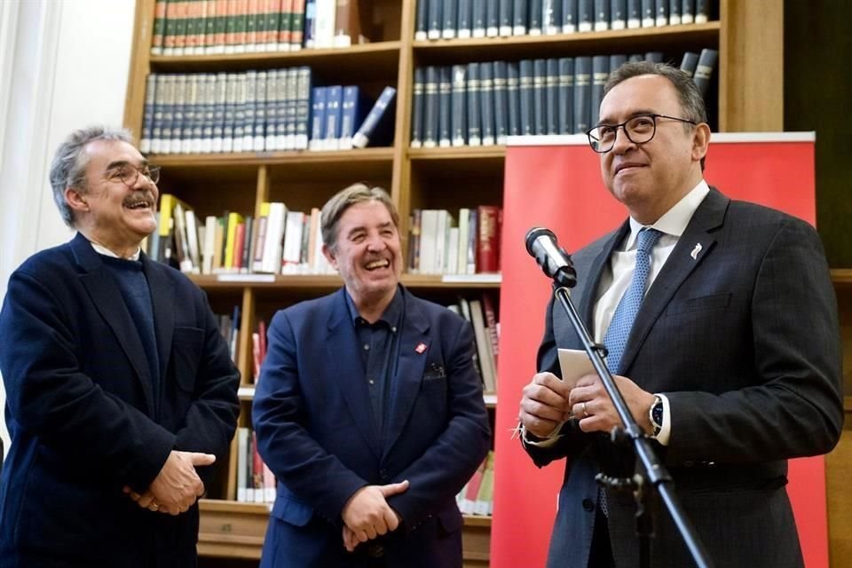 Los libros de Gabo estarán alojados en un apartado especial de la Biblioteca Octavio Paz del Instituto Cervantes en París.