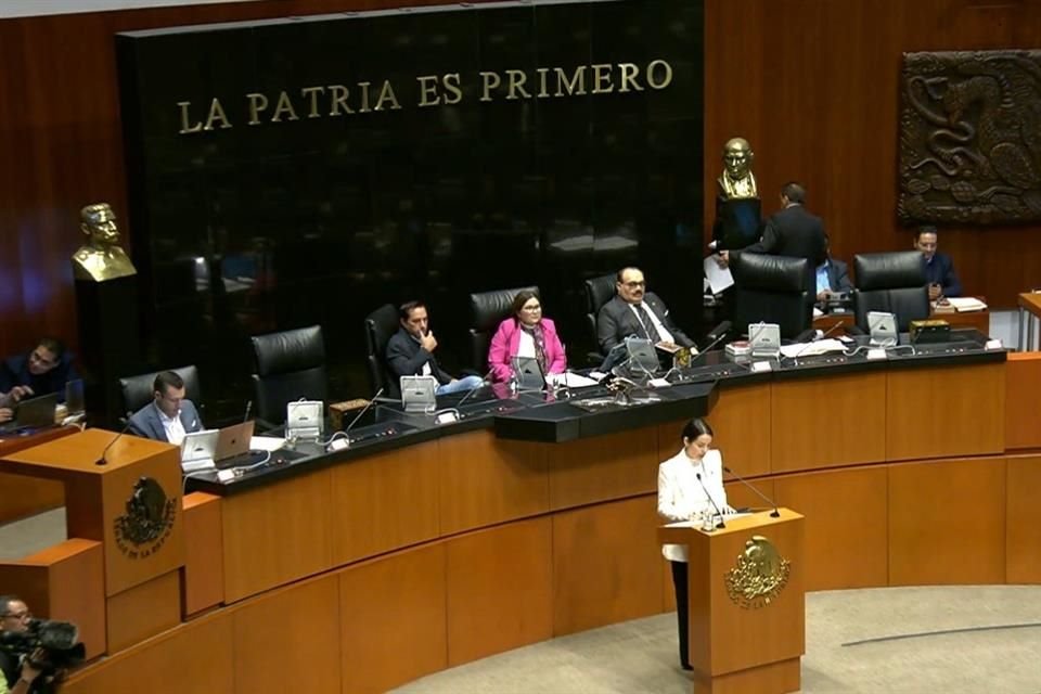 Senadores aprobaron la reforma que regula la actividad de los repartidores mediante el uso de plataformas digitales.