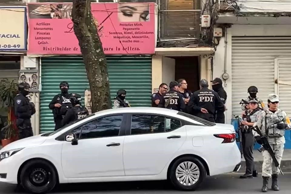 El inmueble fue cateado por elementos de la Policía de Investigación y de la Guardia Nacional.