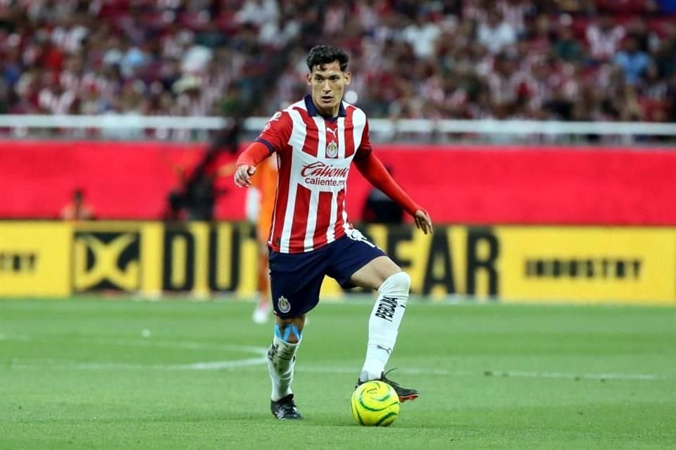 Chiquete sale de Chivas y fichará con Cruz Azul.