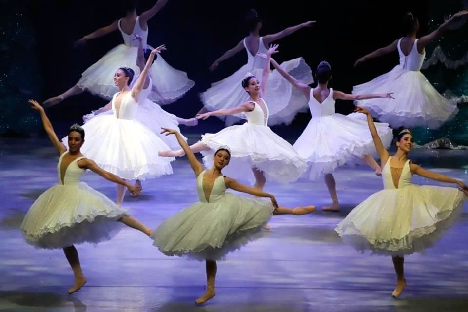 'El Cascanueces' de la Compañía Nacional de Danza ha marcado el inicio de la Navidad en México desde hace más de dos décadas.